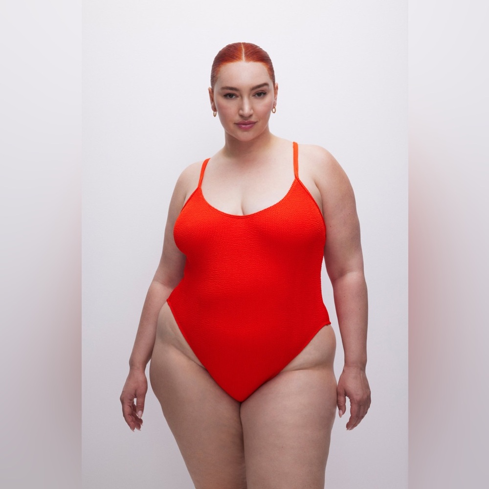 GOOD AMERICAN Always Fits ONE piece Swimsuit RED NWT - Picture 3 of 9